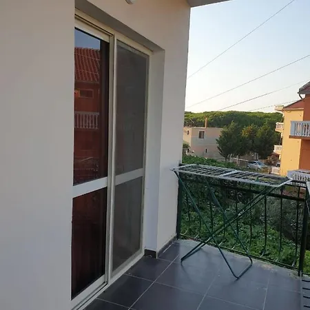 Willy Hébergement de vacances Velipojë