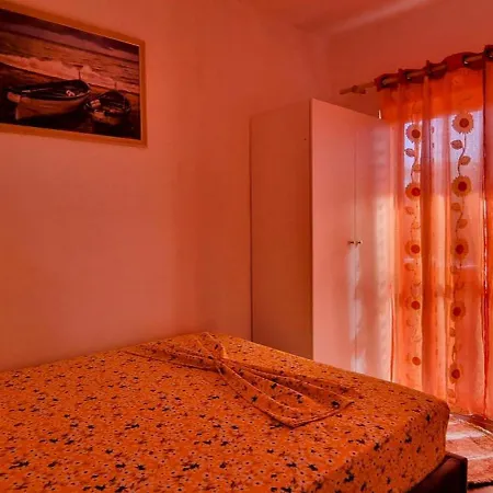 Hébergement de vacances Willy Velipojë